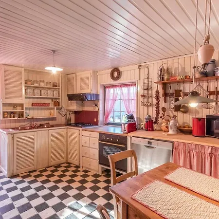 Nyaraló Maison Ardennaise 4-5pers Avec Jacuzzi