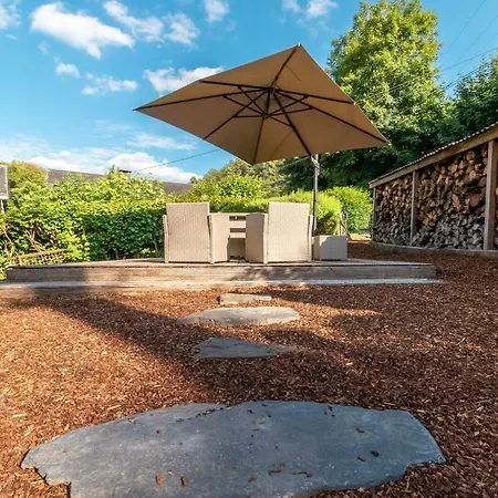 Maison Ardennaise 4-5pers Avec Jacuzzi Dom wakacyjny Stavelot
