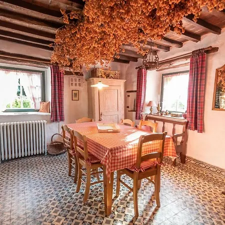 Maison Ardennaise 4-5pers Avec Jacuzzi