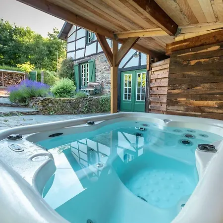 Maison Ardennaise 4-5pers Avec Jacuzzi *