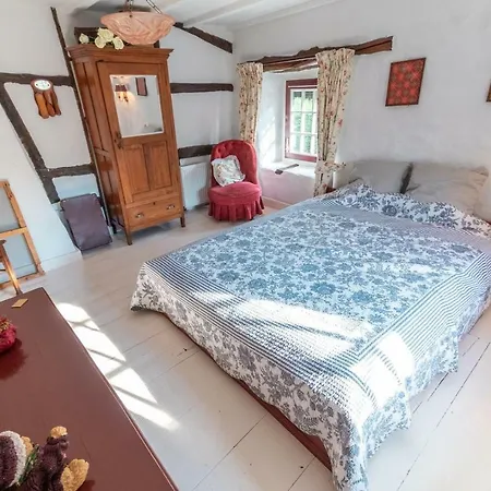 Maison Ardennaise 4-5pers Avec Jacuzzi Dom wakacyjny Stavelot